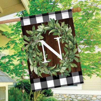 Wreath Monogram Letter N House Flag