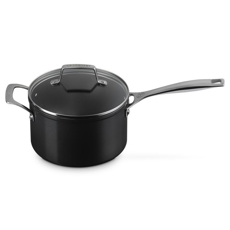 Le Creuset Essential Non-Stick Ceramic Saucepan With Glass Lid 4 Qt.