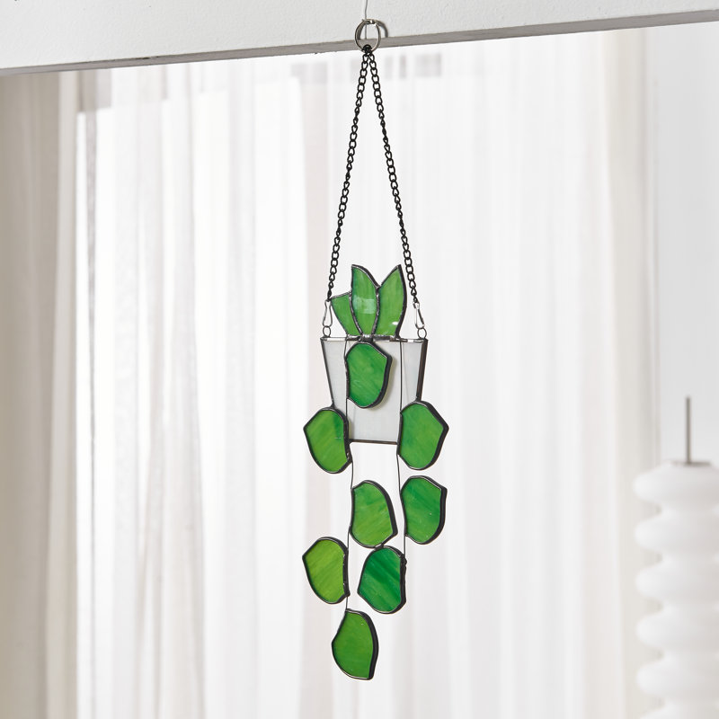 Plante suspendue en vitrail