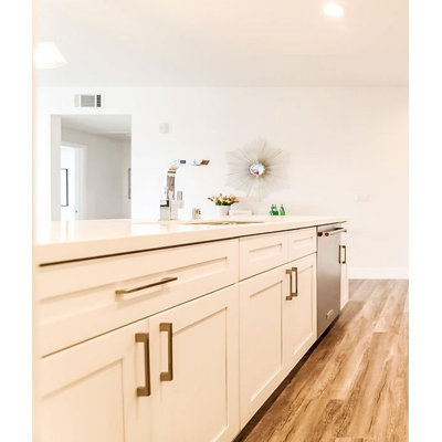 Ready-to-Assemble Standard Kitchen Base Cabinet 33"/36"/39"W x 24"D x 34.5"H in White Shaker