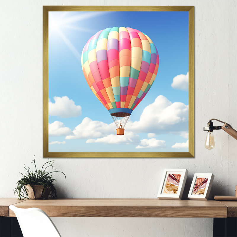 Montgolfière dans le ciel I - Art mural en montgolfière, Cadre doré simple, H 16 po x l 16 po x P 1 po