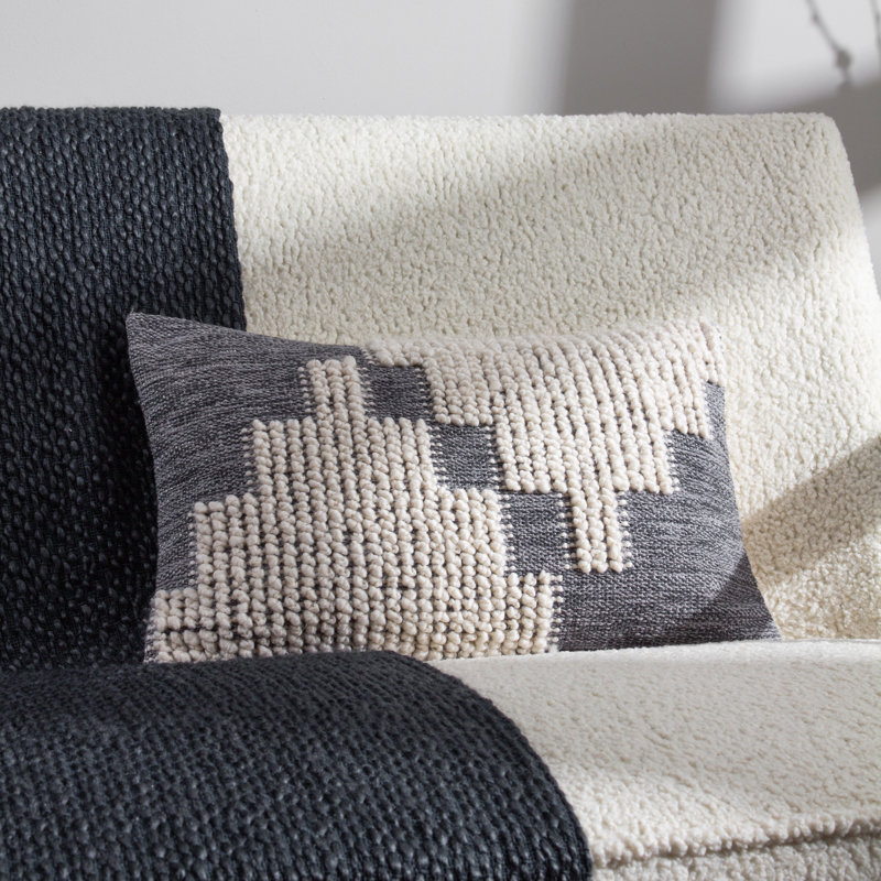 Quealy Geometric Blue Rectangular Throw Cushion Covers
