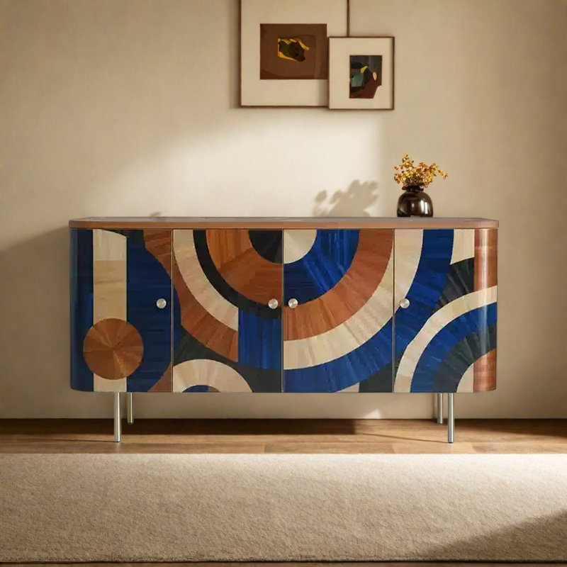 Buffet de maison de style artistique rétro