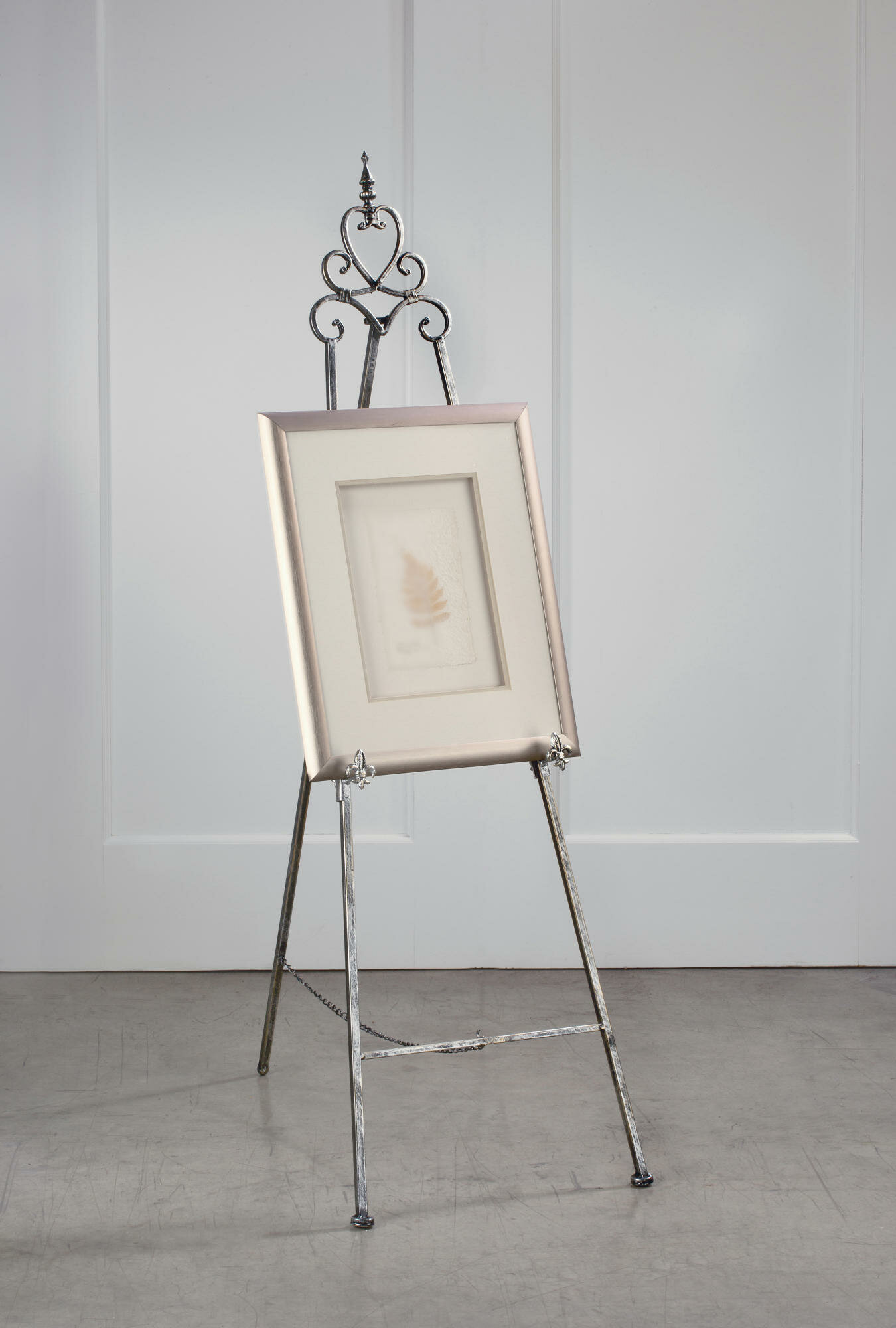 Picture Frame Easel