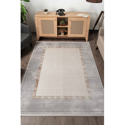 Naysa Solid Colour Area Rug