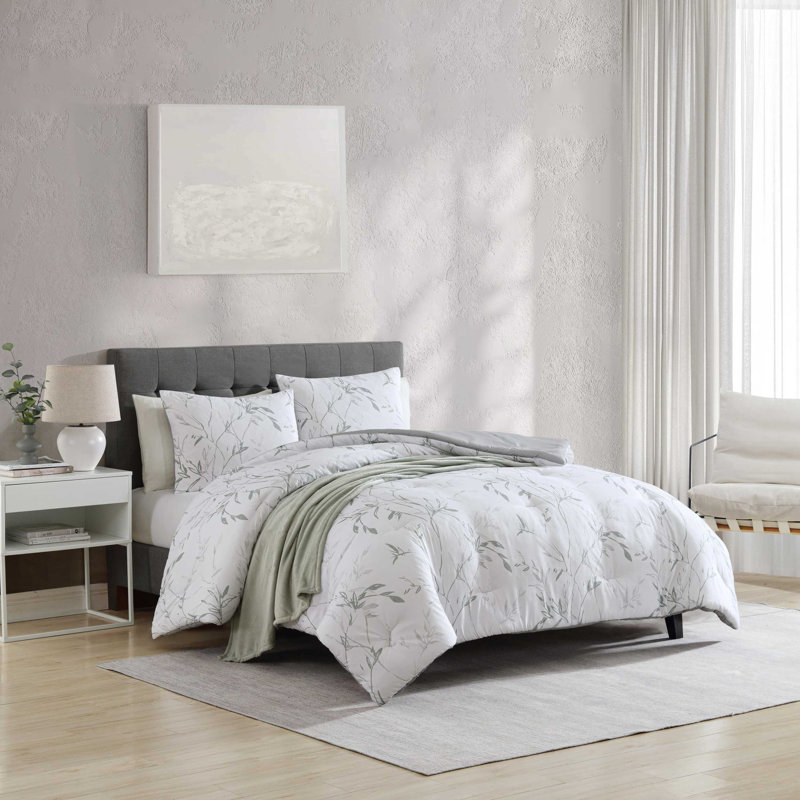 Ensemble d'édredon Kenneth Cole, Vert/blanc, Édredon pour très grand lit + 2 très grandes ta