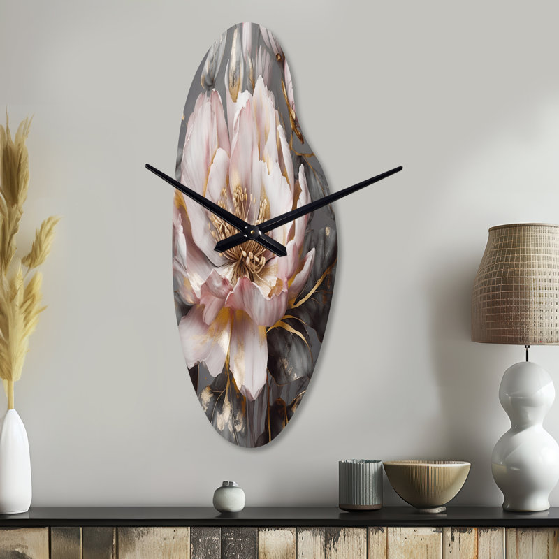 Horloge murale incurvée en métal rose et gris, Médium