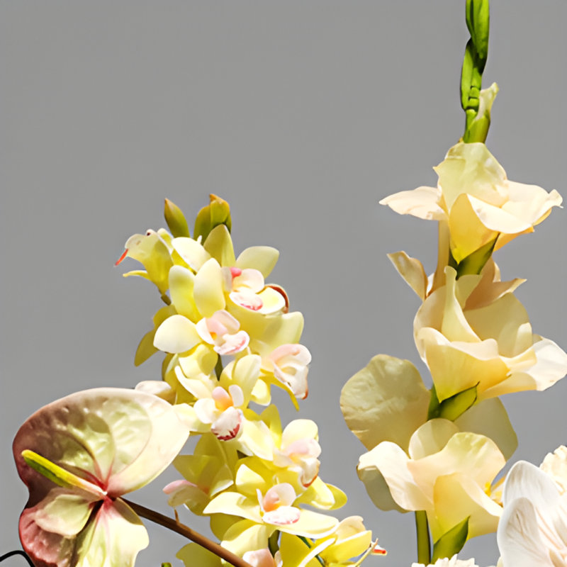 Ornements de fleurs simulées