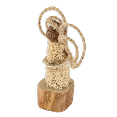 Statuette en fibre naturelle