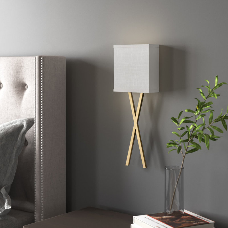 Plafonnier encastré à intensité variable à 1 lumière Axis, Laiton héritage, Blanc cassé