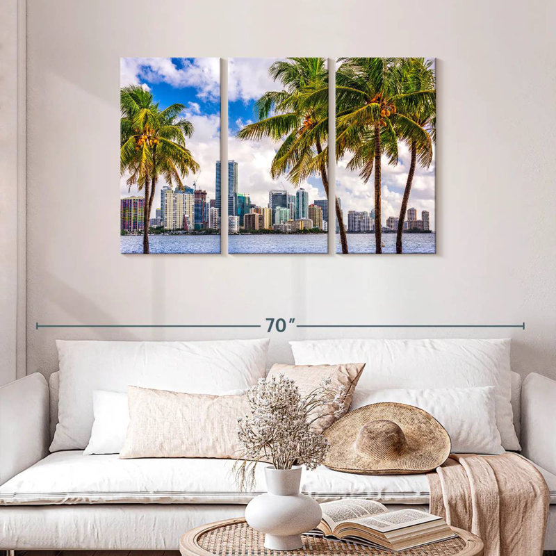 Nicci Miami City Summer, 28" H x 45" W