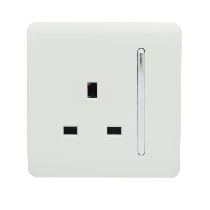 Trendi Switch 1 Gang 13 Amp Switched Plug Socket, White