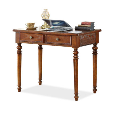 Bureau rectangulaire brun en bois massif