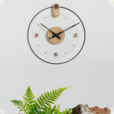 Horloges murales analogiques rondes en bois massif