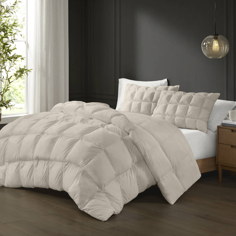 Prampton Overfilled Down Alternative Comforter, Queen, Ivory