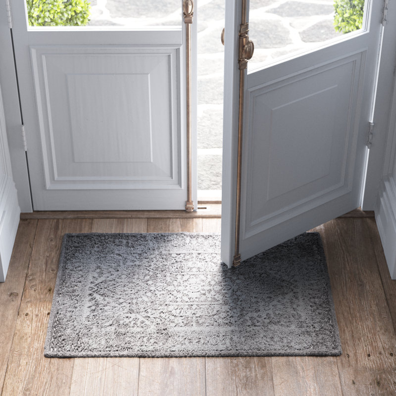 Alexander Oriental Indoor Rug, Rectangle 2' x 3'