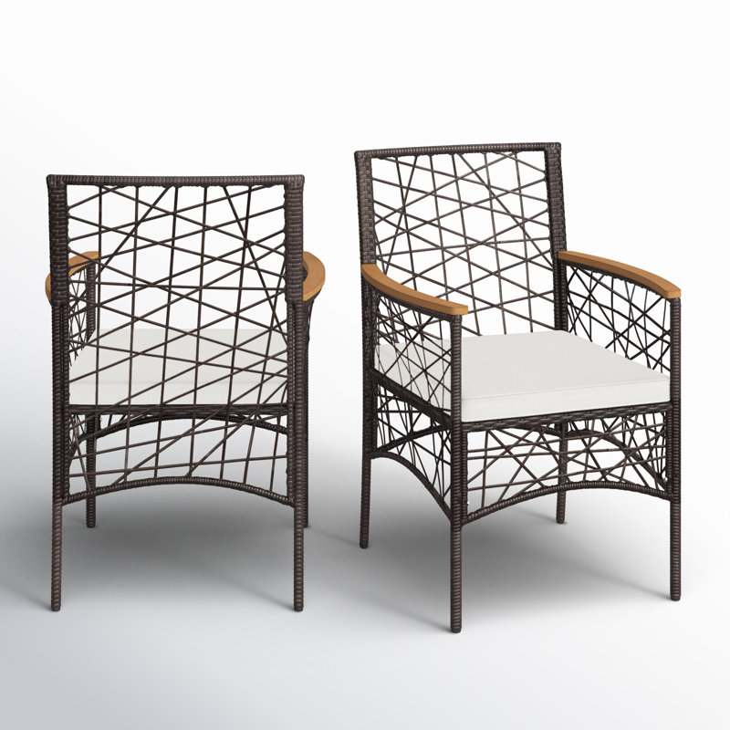 Chaise de patio avec coussins