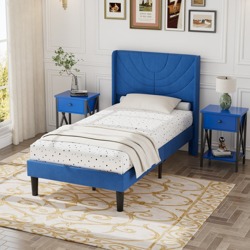 Ensemble de chambre à coucher 3 pièces en velours bleu capitonné, lit plateforme moderne avec tête de lit incurvée et 2 tables de chevet assorties, ensemble de meubles de chambre de luxe avec tiroir de rangement