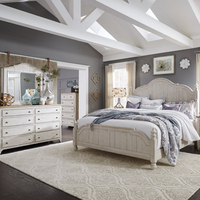 Grand lit Harlowe avec commode et miroir, ensemble de chambre à coucher avec commode