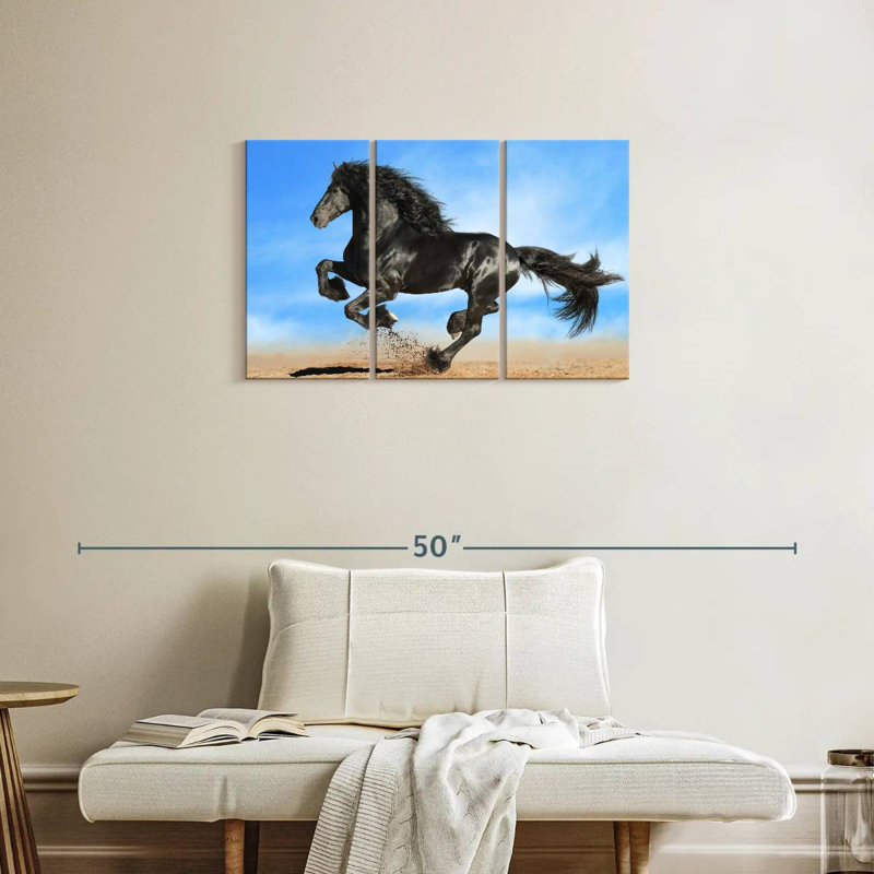 Cheval frison Brampt, H 20 po x l 33 po