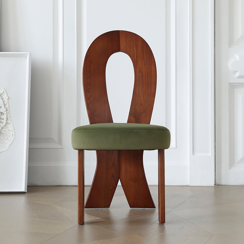 Kuhl, 29.53"H x 62.99"L x 31.5"W