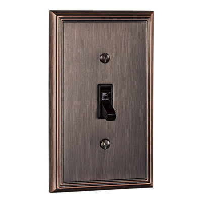 1-Gang Toggle Light Switch Wall Plate