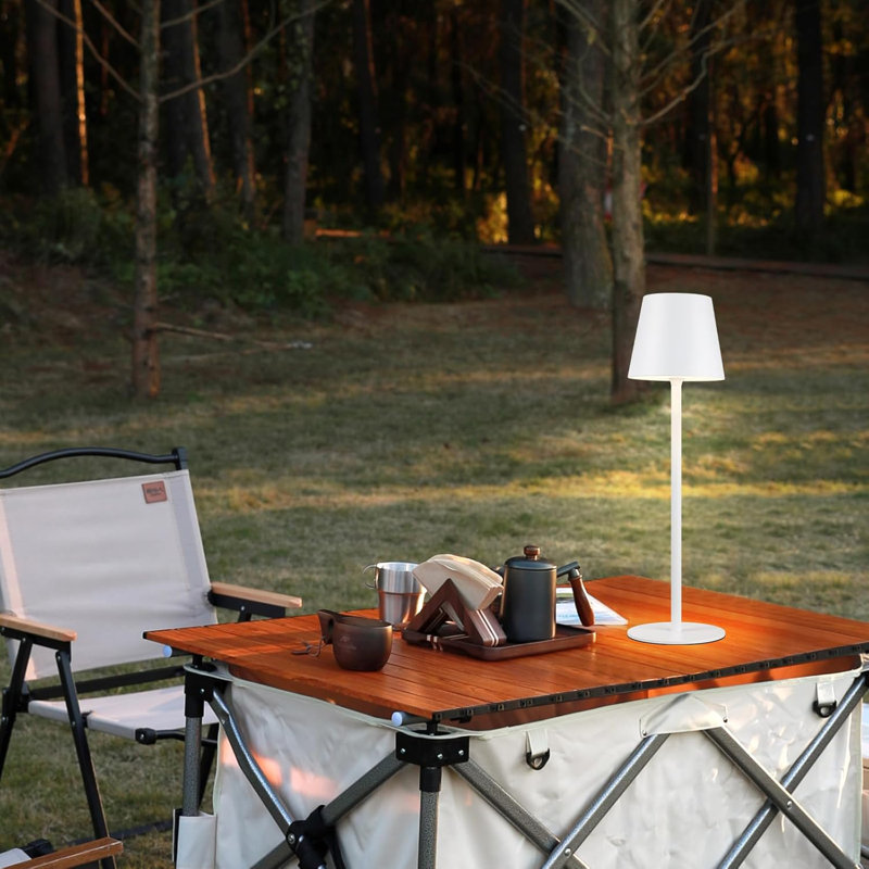Remini Metal USB Table Lamp, White, White