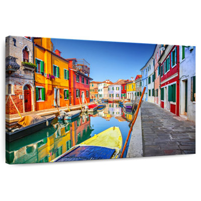 Mehar Boats And Houses In Burano