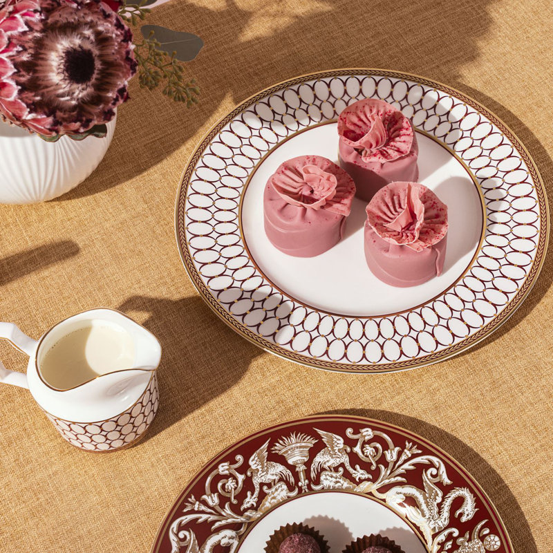 Renaissance Red 10.7in Dinner Plate