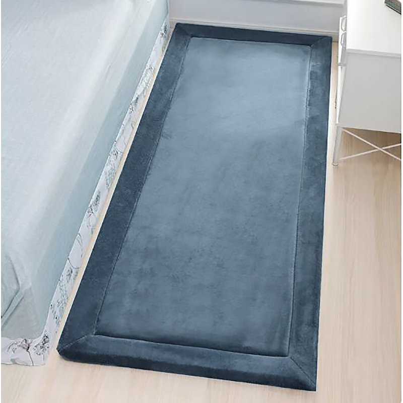 Chrisholm Indoor Rug