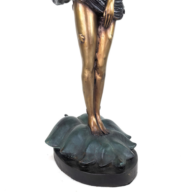 Arpan People Statue