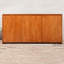 Buffet en bois massif sur pied