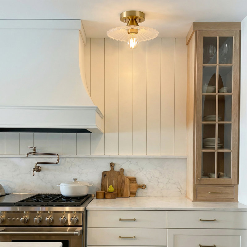 9-inch 1-light Flush Mount Ceiling Light