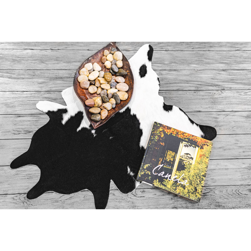 Bel Cowhide Indoor Rug