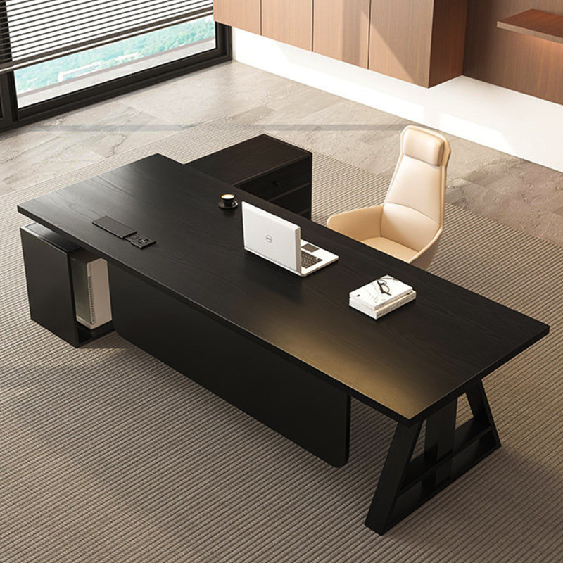 Bureau de direction électrique à hauteur réglable en bois massif noir Modern Luxury | Grande armoire latérale grande capacité | Bureau de designer