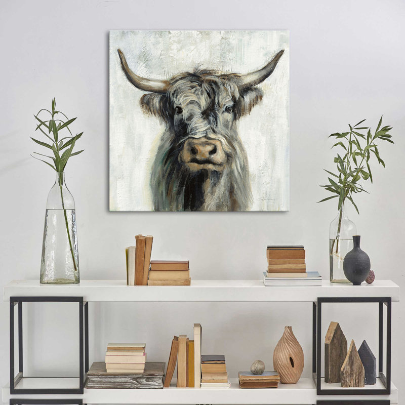 «Highland Cow» par Silvia Vassileva, reproduction sur toile, H 18 po x l 18 po