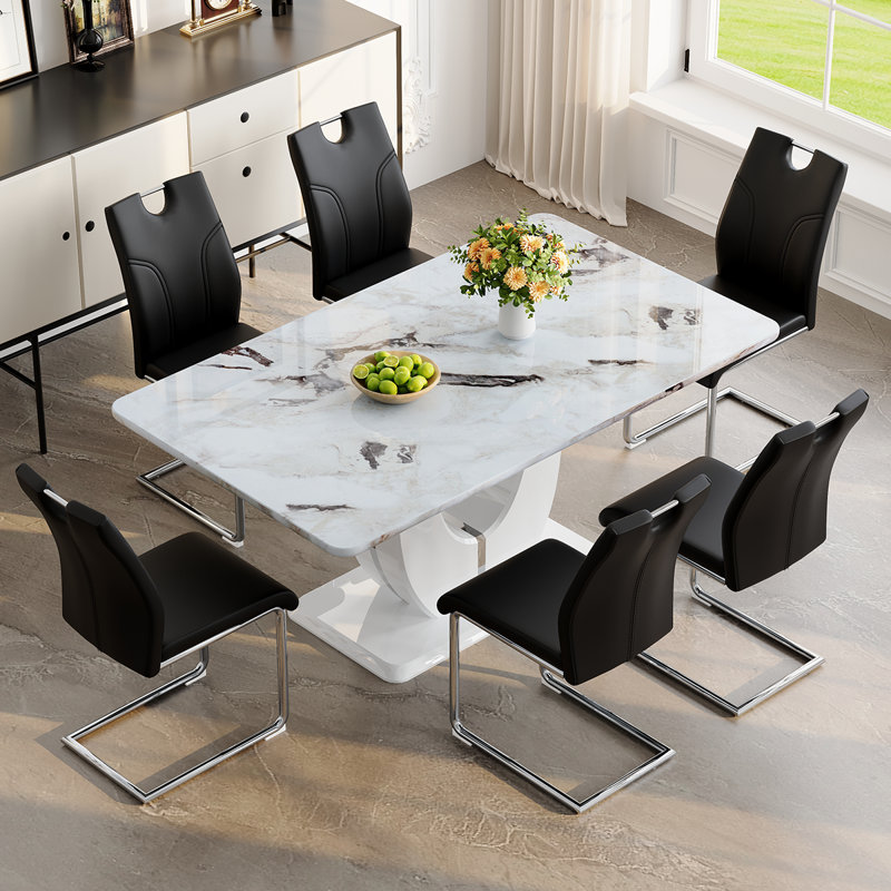 Table rectangulaire de 63 po avec chaises en similicuir, ensemble de table de salle à manger élégant pour la maison et l'appartement