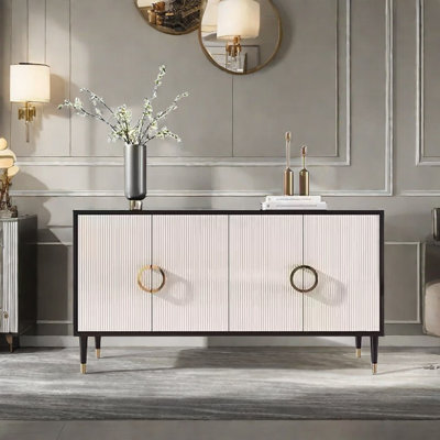 Buffet de luxe moderne et minimaliste