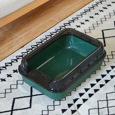 Waymart Plastic Litter Box with Scoop