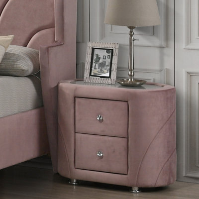 Table de chevet 2 tiroirs en velours rose - Pieds en métal, plateau en verre sablé, table de chevet rembourrée Esthétique de chambre à coucher, tiroirs, touche moderne sablée