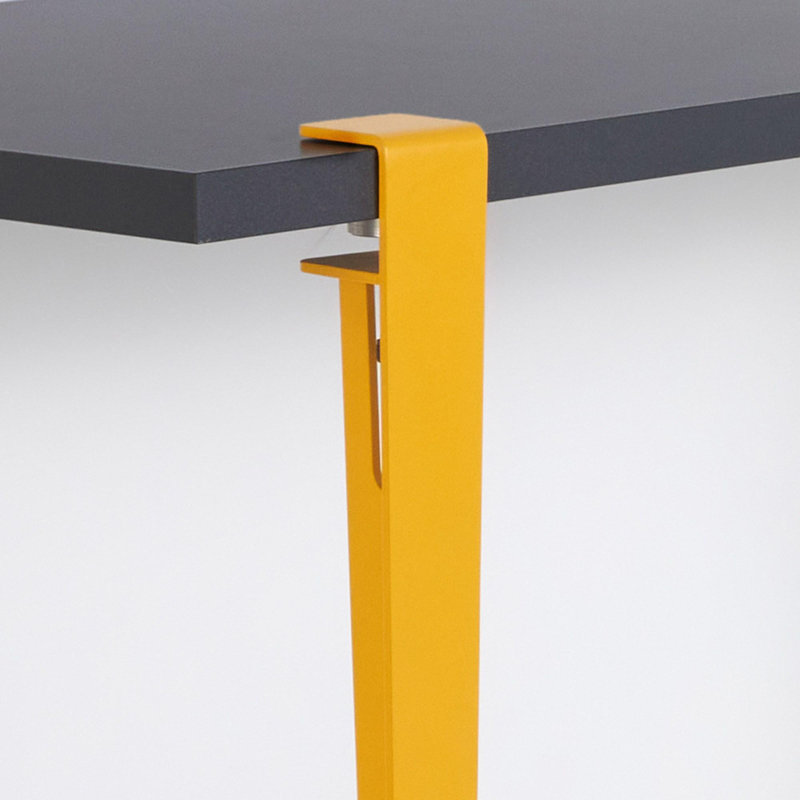 Table repas, Noir, noir, noir, noir, H 29,48 po x L 23,58 po x l 47,16 po, Jaune