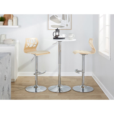 Tabouret de bar réglable avec pivot en métal chromé, bois naturel et similicuir crème avec repose-pieds arrondi en T - ensemble de 2