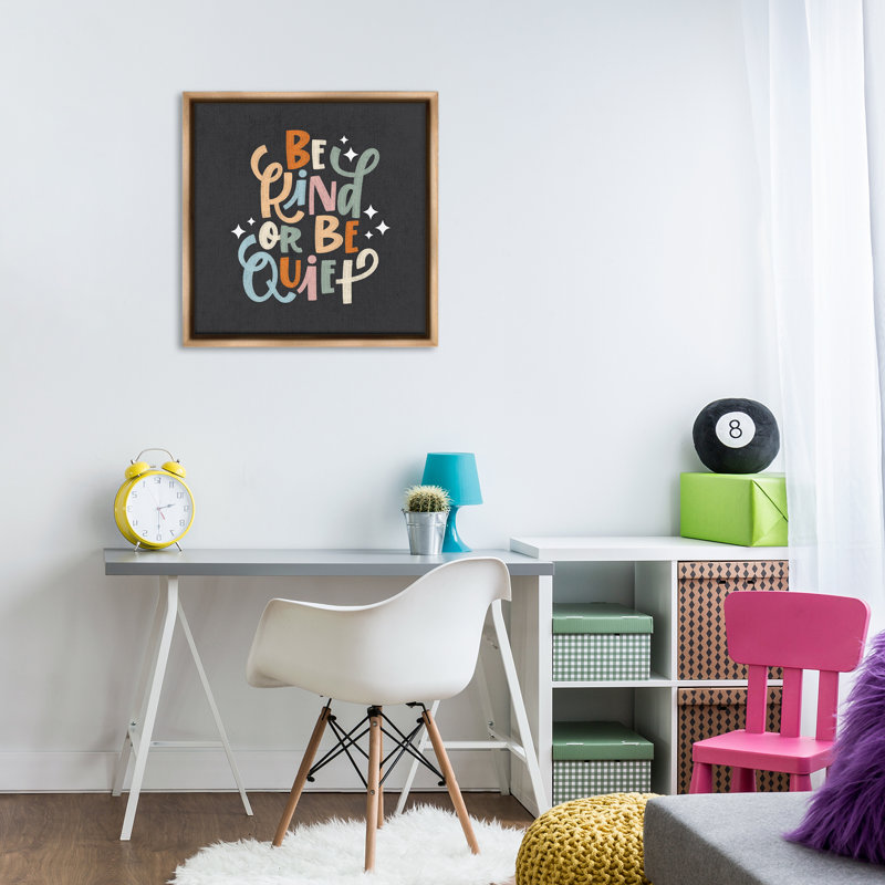 Cadre flottant Be Kind Or Quiet, design par Sarah Hickman, H 25 po x l 25 po, Cadre flottant orme Montalcino