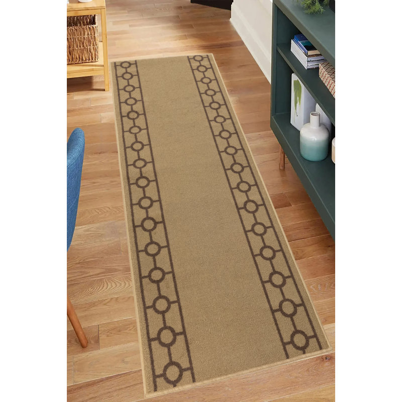 Tapis beige antidérapant, Tapis de couloir 2 pi 8 po x 4 pi