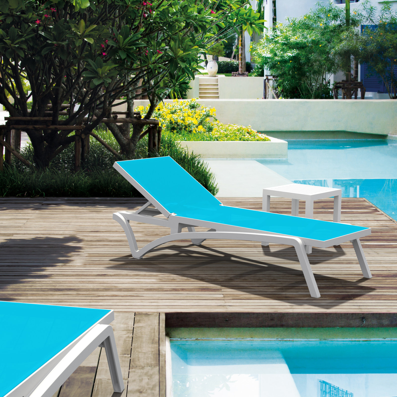 Estes 27" Patio Chaise Lounge, White/Turquoise