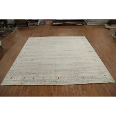 Tapis élégant de style Gabbeh minimaliste 10 x 10 avec des motifs subtils