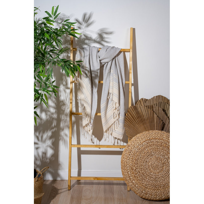 Serviette de plage de qualité supérieure Fouta, 60% coton et 40% polyester, 35,4 x 66,9 pouces | Légère 6,3 oz / m², lavable en machine à 86 ° F | Style gris élégant, parfait pour la plage, la piscine ou le spa - doux, durable et à séchage rapide