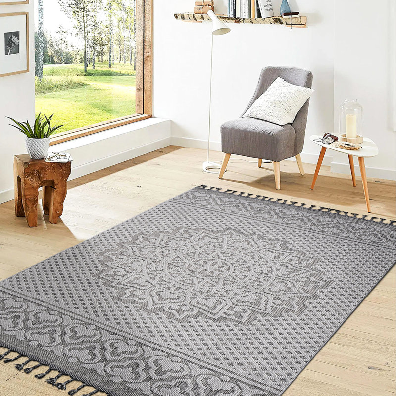 Tapis intérieur / extérieur gris et blanc 5 x 7 po, Rectangle 5 pi 5 po x 7 pi 4 po