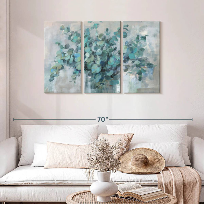 Harnek Scented Eucalyptus, 28" H x 45" W