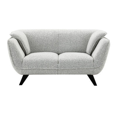 Comfortable Seating And Legs Seat Construction